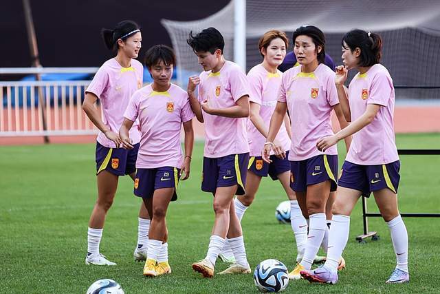 女足荣耀，CCTV镜头下的2023年女足世界杯精彩瞬间